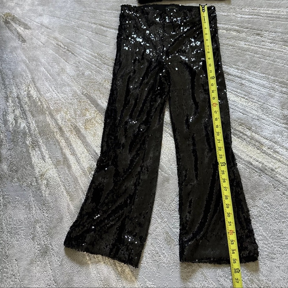 NWOT House of Harlow 1960 Halter Neck Crop Top Pants Set Black Sequin S - Picture 3 of 6